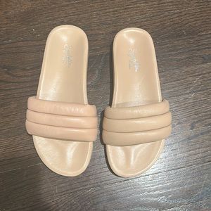 Seychelles sandals